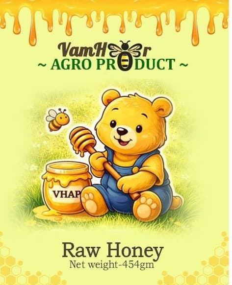Raw Honey Bear Bottle 454g — pour context